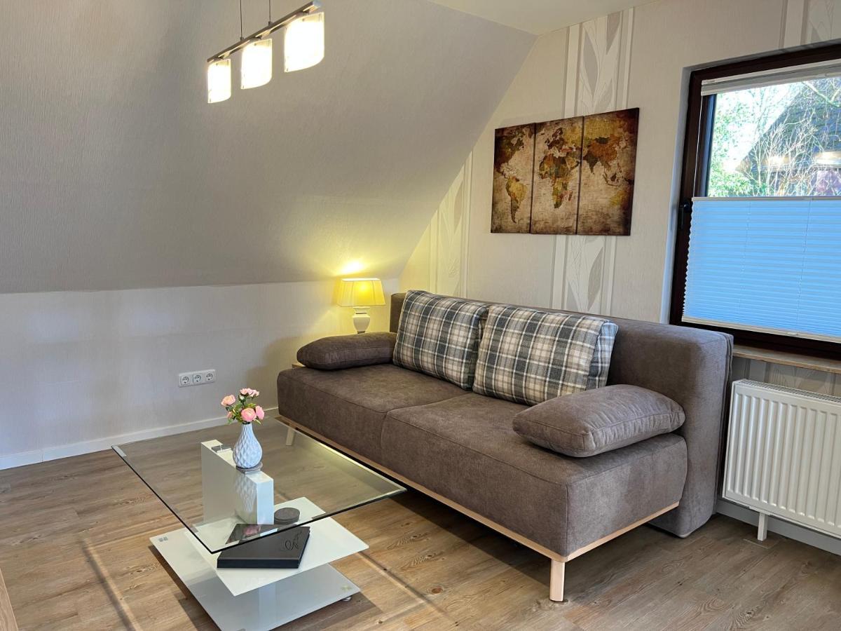 Peedy'S Luxurioese 60M² Wohnung Mit Balkonterrasse Stade Esterno foto