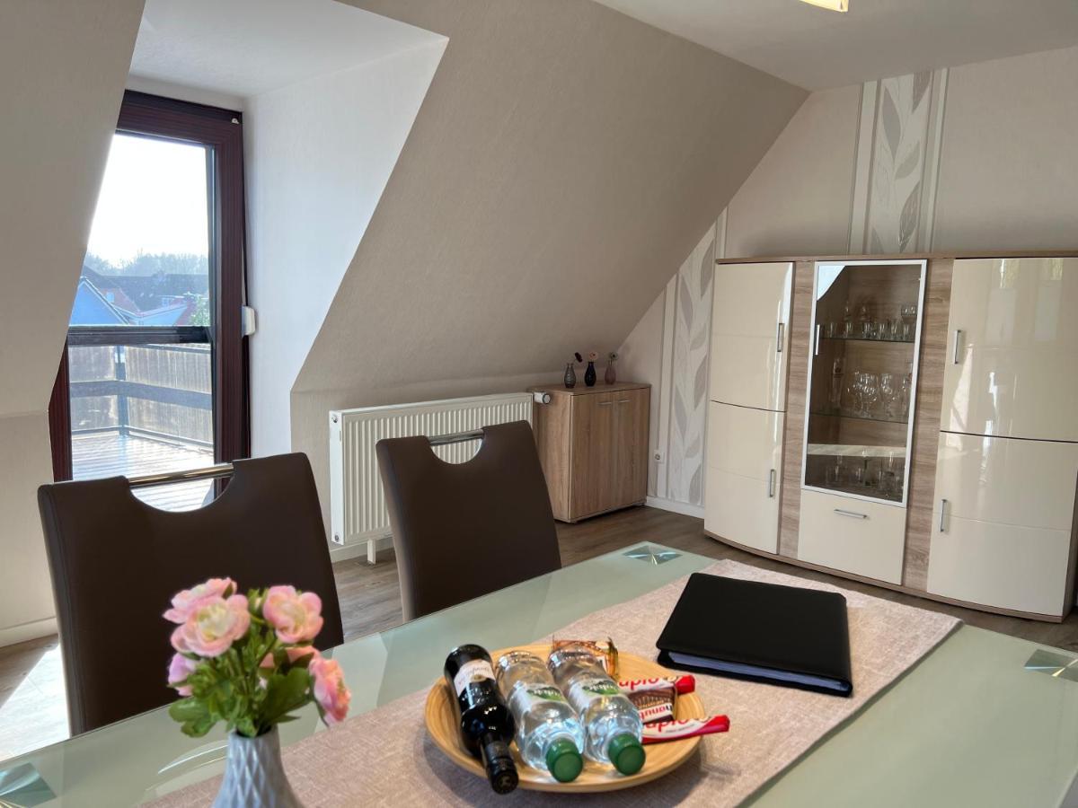 Peedy'S Luxurioese 60M² Wohnung Mit Balkonterrasse Stade Esterno foto