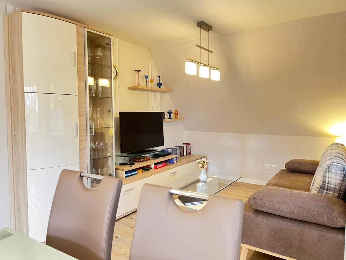 Peedy'S Luxurioese 60M² Wohnung Mit Balkonterrasse Stade Esterno foto