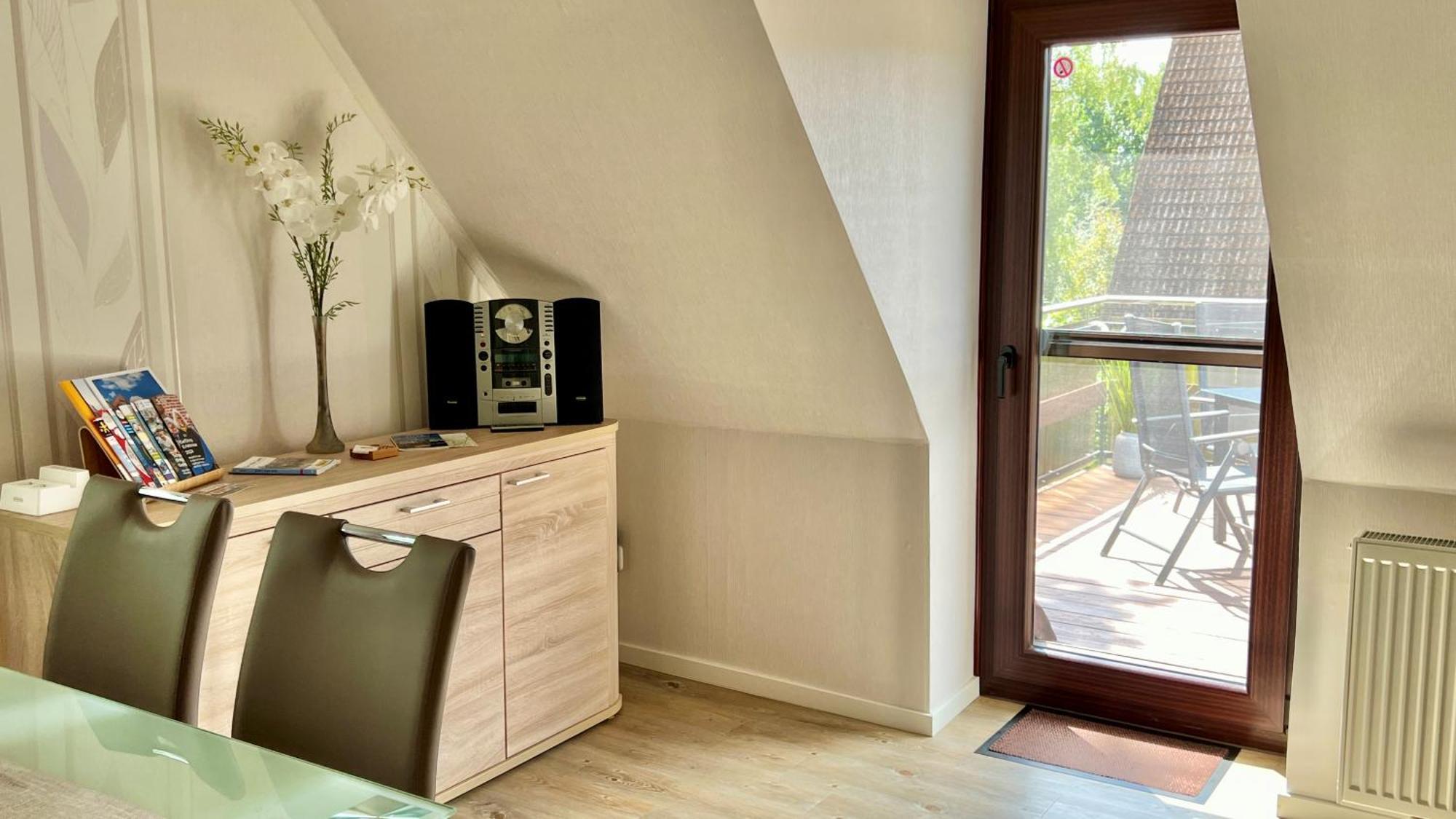 Peedy'S Luxurioese 60M² Wohnung Mit Balkonterrasse Stade Esterno foto