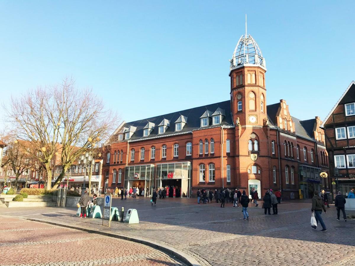 Peedy'S Luxurioese 60M² Wohnung Mit Balkonterrasse Stade Esterno foto