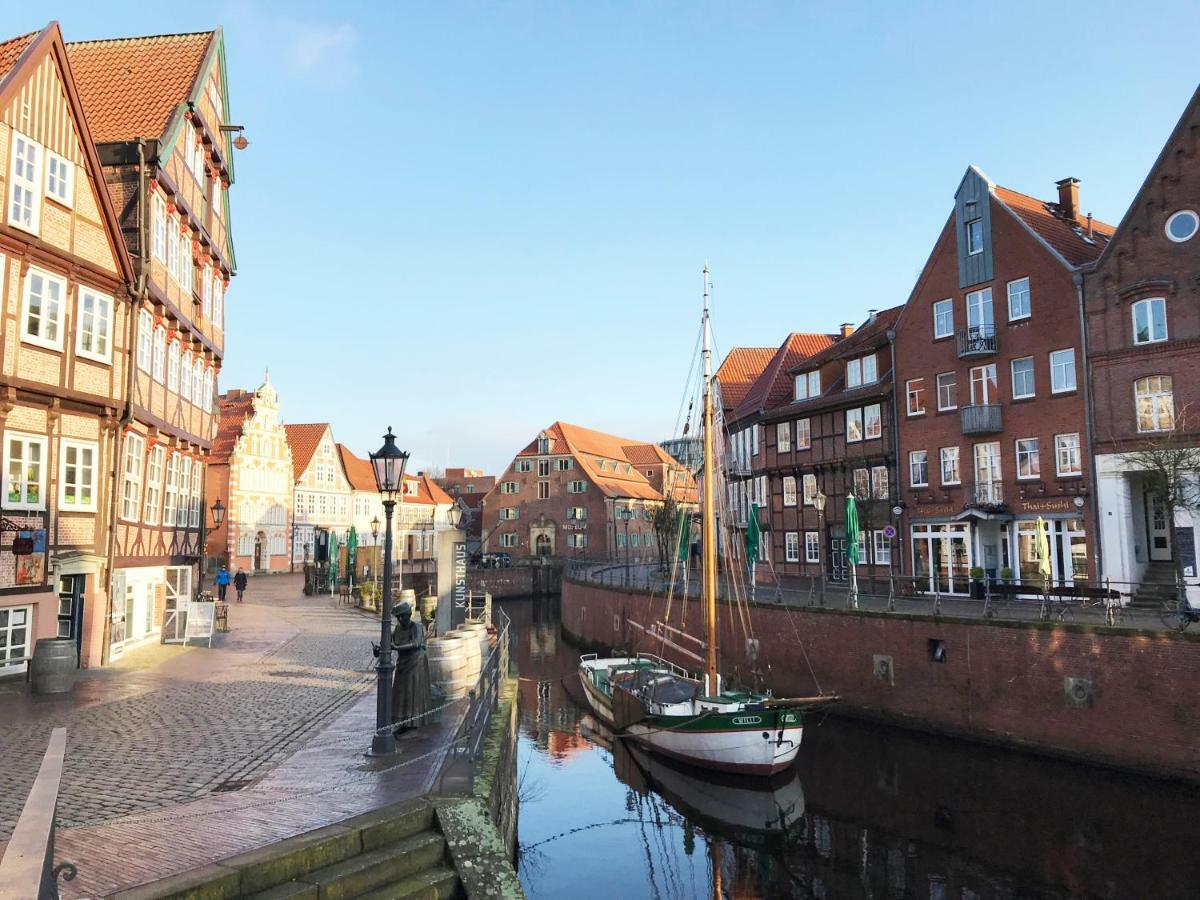 Peedy'S Luxurioese 60M² Wohnung Mit Balkonterrasse Stade Esterno foto