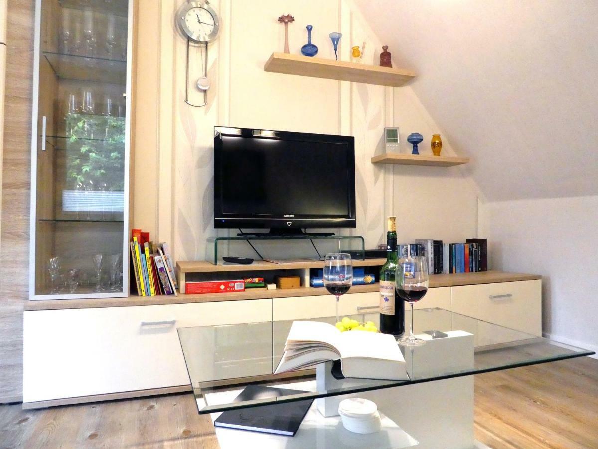 Peedy'S Luxurioese 60M² Wohnung Mit Balkonterrasse Stade Esterno foto
