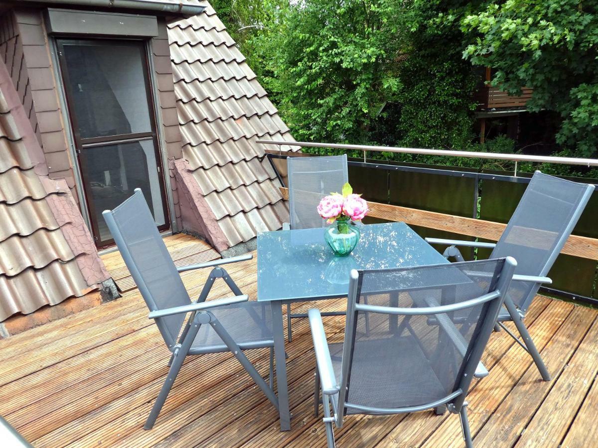 Peedy'S Luxurioese 60M² Wohnung Mit Balkonterrasse Stade Esterno foto